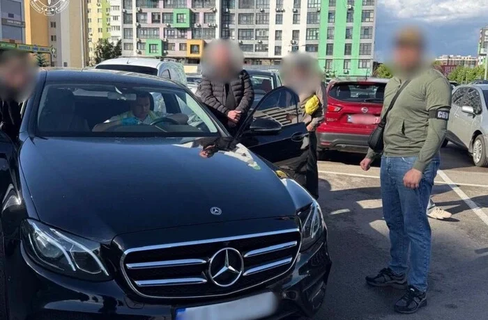 Обіцяли «зелений коридор» на кордоні з Румунією: затримано організаторів схеми для ухилянтів