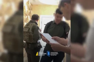 Дорожня корупція. Викрито депутата та посадовців Полтавської міськради