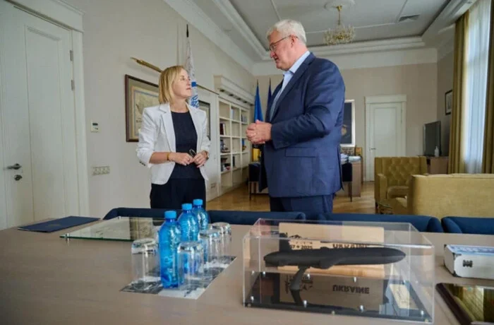 Тимчасова повірена у справах США завершує дипломтичну місію в Україні