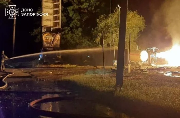 Російський дрон атакував автозаправну станцію в Запоріжжі