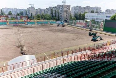 Середняк Прем’єр-ліги до середини осені гратиме винятково на виїзді