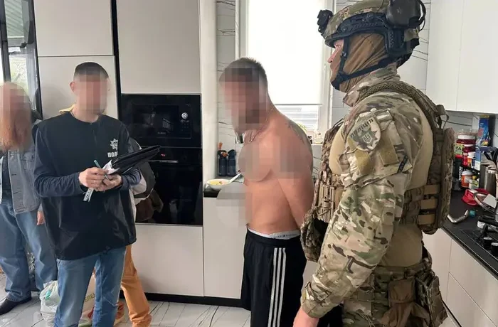 Замах на топпосадовця ГУР. Затримано посередника, який підшуковував виконавця