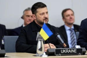 Зеленський попередив: Путін слабшає, але удари по Україні посиляться