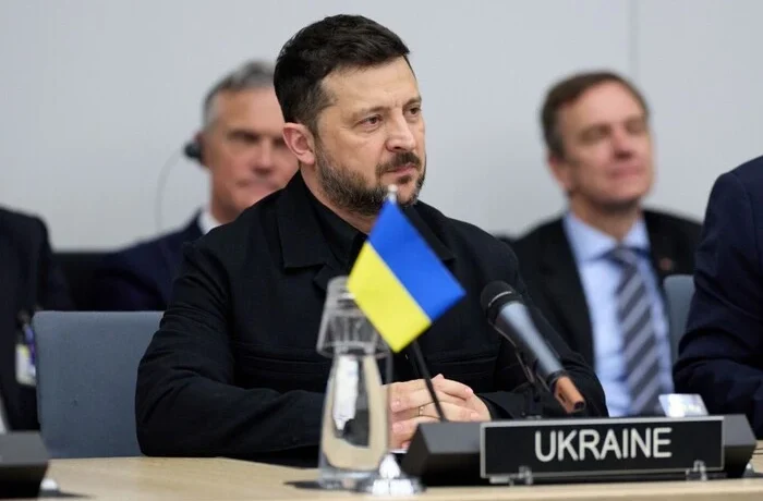 Зеленський попередив: Путін слабшає, але удари по Україні посиляться