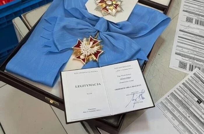 Орден Білого орла Зеленського вже у Польщі: яка його подальша доля