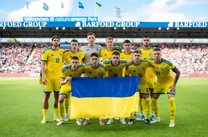 Товариський матч між Україною і Данією завершився достроково
