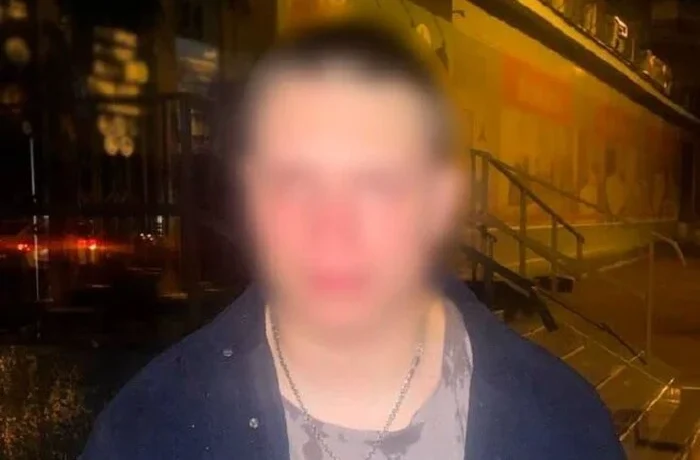 Накинувся на підлітків біля ЖК: у Шевченківському районі затримано п’яного хулігана