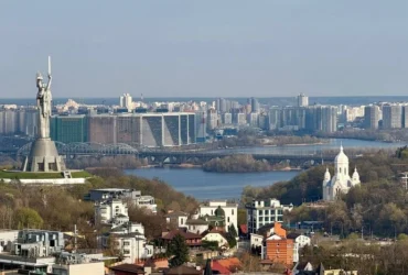 До Дня Конституції у Києві заплановано 11 безкоштовних екскурсій: як зареєструватися