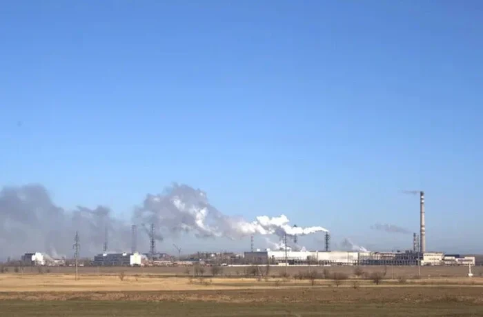 На одному з найбільших заводів Криму сталася пожежа