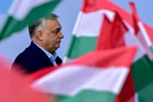 Орбана переобрали лідером угорської партії «Фідес» після втрати влади