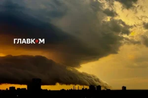 Негода спричинила перебої зі світлом у Києві та області