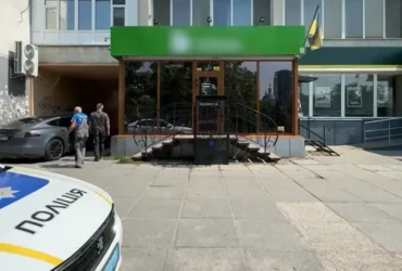 Пенсіонер підпалив себе у банку в Кропивницькому