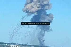 У Білгороді атаковано склад боєприпасів (фото, відео)