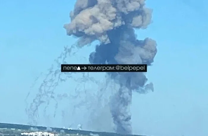 У Білгороді атаковано склад боєприпасів (фото, відео)