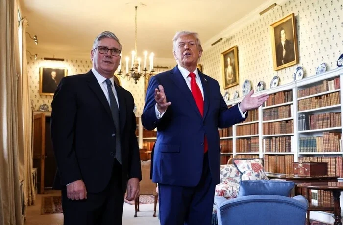Трамп заявив, що Стармер, будучи прем’єром Великобританії, нашкодив сам собі