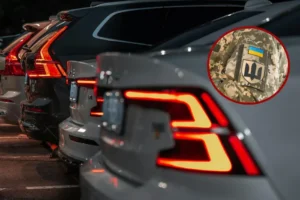 Латвія знову передає Україні конфісковані авто – серед них Mercedes і BMW