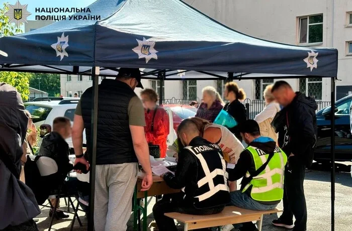 У Києві розгорнуто штаби для допомоги постраждалим від обстрілу: адреси