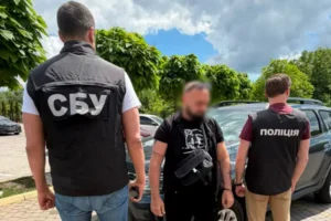На Львівщині іноземець возив ухилянтів на «гастролі» до ЄС за $12 000
