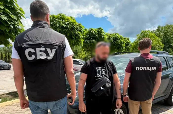 На Львівщині іноземець возив ухилянтів на «гастролі» до ЄС за $12 000