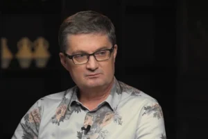 Повернення «Караоке на Майдані». Ігор Кондратюк – про рестарт шоу, сина-військового та трагедію Олега Винника