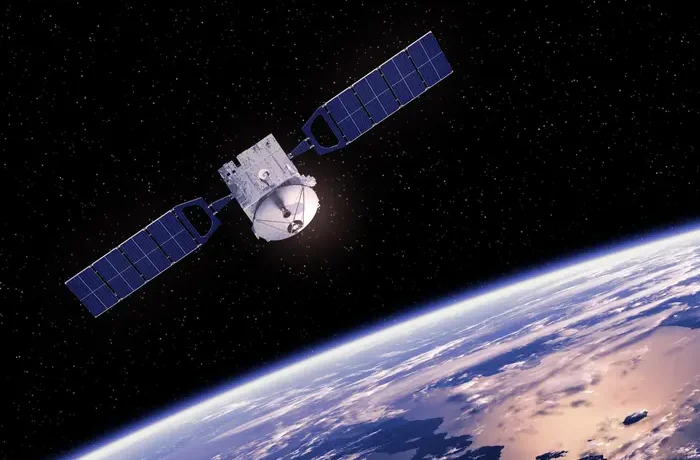 «Київстар» запускає супутниковий інтернет від Starlink для месенджерів та навігації