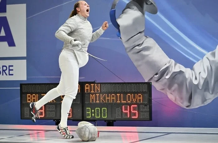 Міжнародна федерація фехтування зняла усі обмеження з росіян та білорусів
