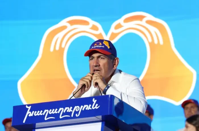 Вибір між Заходом і Москвою: у Вірменії проходять парламентські вибори