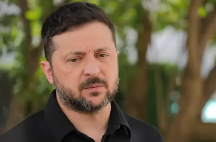«Це закінчиться погано». Зеленський прокоментував скандал із орденом Білого Орла