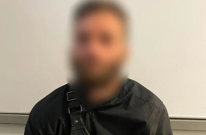 У Харкові чоловік напав на поліцейських із ножем