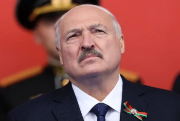 Лукашенко боїться втратити владу. Який шанс це дає Україні