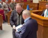 Стефанчук нагородив Кучму відзнакою Верховної Ради та спровокував хвилю обурення у соцмережах