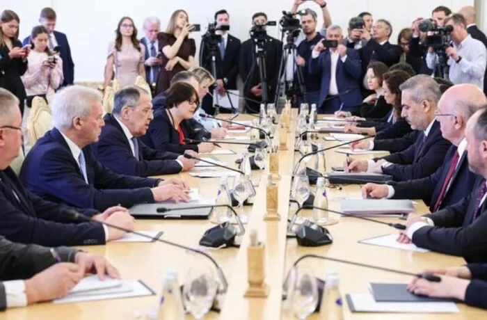 Туреччина заявила про готовність організувати переговори між Україною та Росією