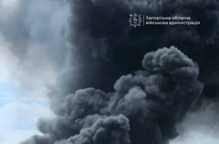 РФ вдарила по локомотивах у Запоріжжі та на Сумщині: є загиблий