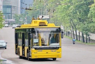 27-28 червня низка столичних автобусів і один тролейбус курсуватимуть зі змінами: перелік