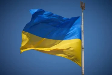 Зеленський звернувся до народу в День Конституції України