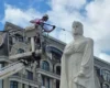 Княгиня Ольга вже без укриття: Київ розпочав розконсервацію історичних пам’яток