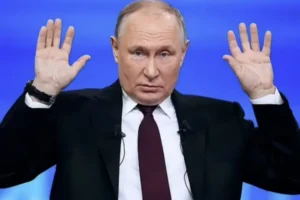 Путіну 15 років крутять «кіно» замість новин: експропагандист здав таємницю Кремля