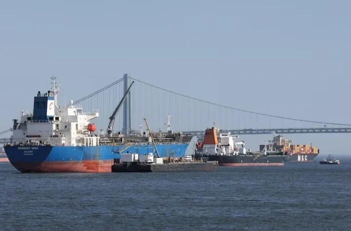 Американська нафта витіснила російську та саудівську з ринку