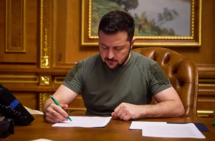 Зеленський провів кадрові зміни в дипломатичному корпусі