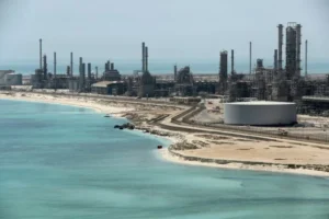 У Саудівській Аравії розбився гелікоптер нафтової компанії: загинули 14 людей