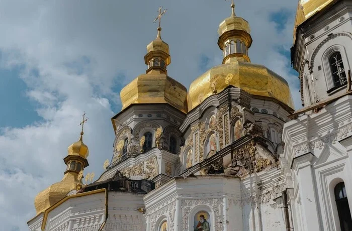 ЮНЕСКО засудила напади на культурні цінності України та готова допомогти у відновленні
