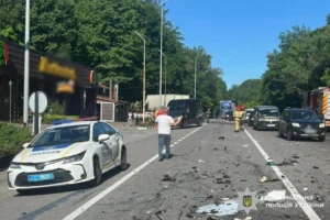 Масштабна автотроща на об’їзній дорозі Вінниці: зіткнулися сім автомобілів (відео)