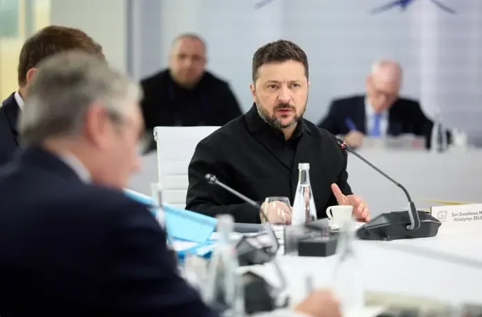 «Наступна зима не буде легкою». Зеленський пригрозив РФ