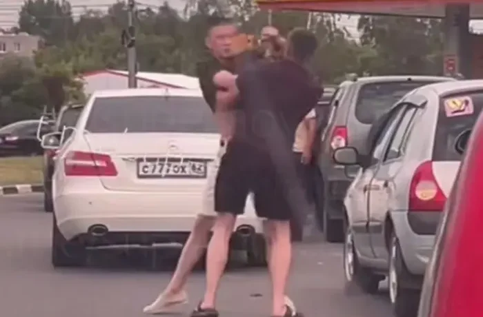 «Громадянська війна» в Росії. Конфлікти за пальне на заправках набувають масового характеру