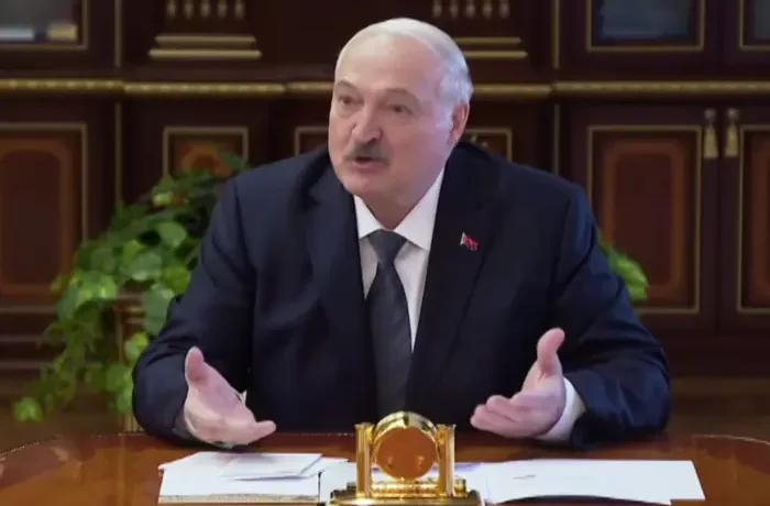 Лукашенко знову взявся вирішувати майбутнє України