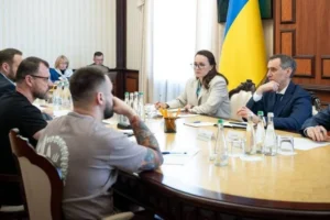 Нові штрафи та більше камер. Свириденко оголосила зміни для водіїв-порушників