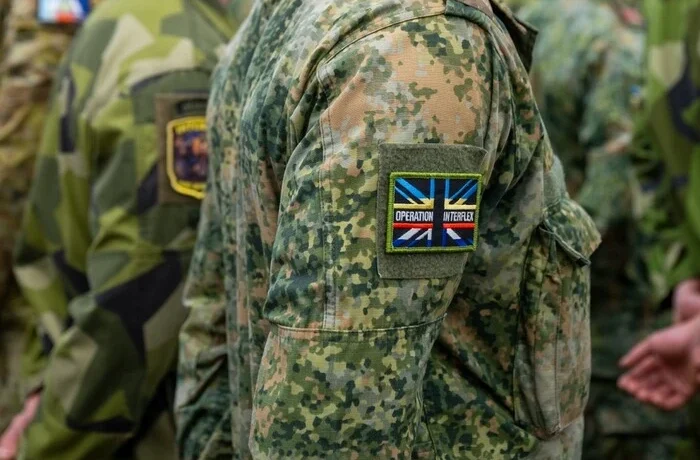 Нідерланди виходять із британської програми навчання українських військових