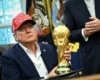 Трамп оголосив, чи вручатиме він особисто трофей переможцю Чемпіонату світу 2026