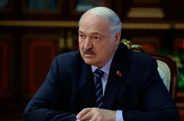 Лукашенко відреагував на удар по автобусу в Брянській області