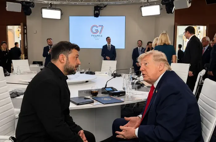 Зеленський показав Трампу наслідки удару по Києво-Печерській лаврі